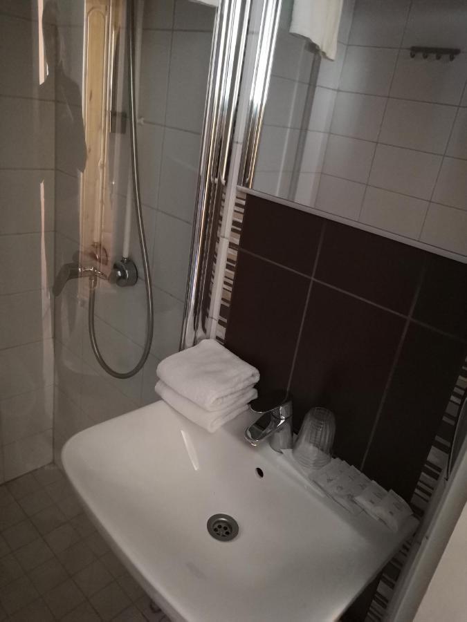 Tammisaaren Kaupunginhotelli Raseborg Eksteriør bilde